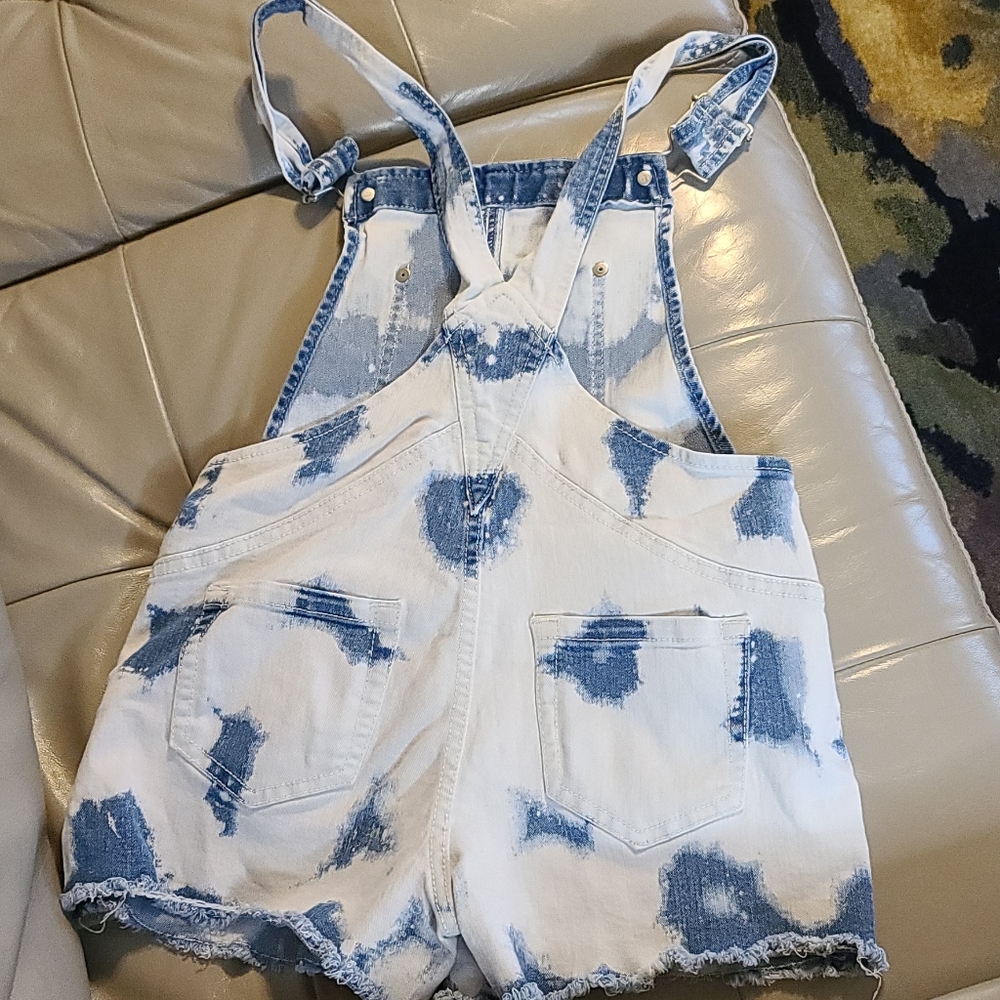 Girl's Overalls - Picture 4 of 5